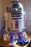 技术宅神改造！星球大战R2-D2机器人Xbox360主机